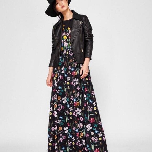 Ted Baker London- Mariz Hampton Print Maxi Dress - Picture 2 of 6